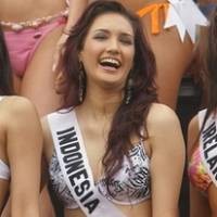 Setelah Pakai Bikini, Nadine Makin Favorit